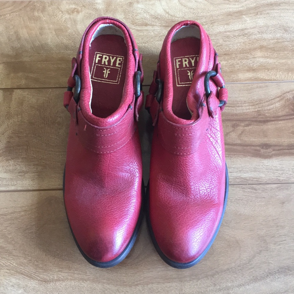 Frye Belted Harness Mule Size 7 Brand New